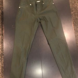 Skinny strength jeans